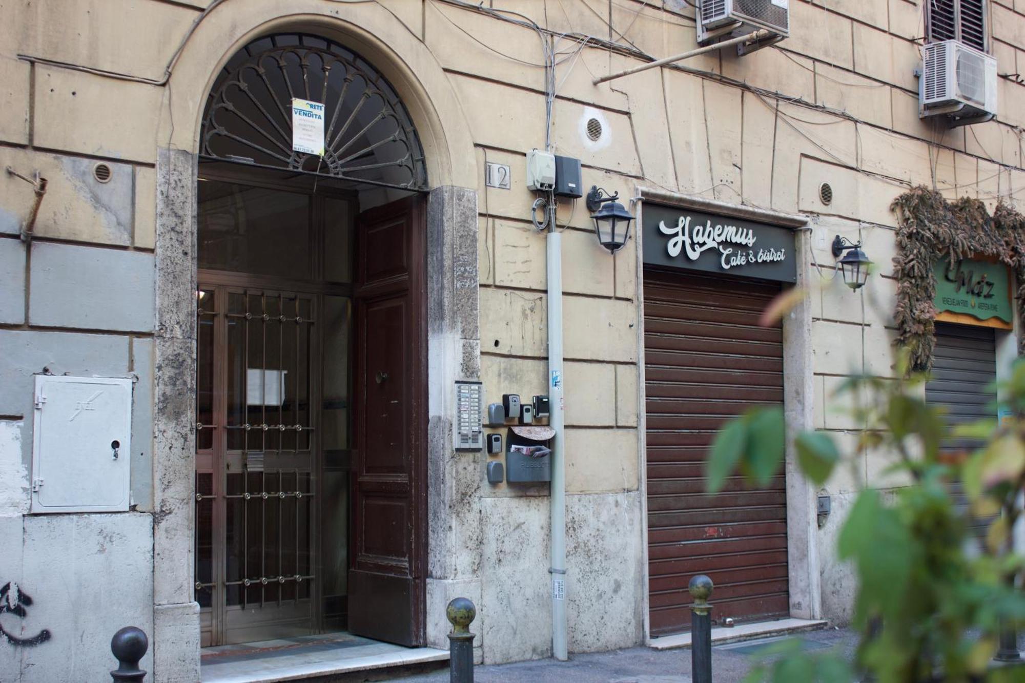 A 200Metri Dal Vaticano, 2 Camere Da Letto Roma Exterior foto